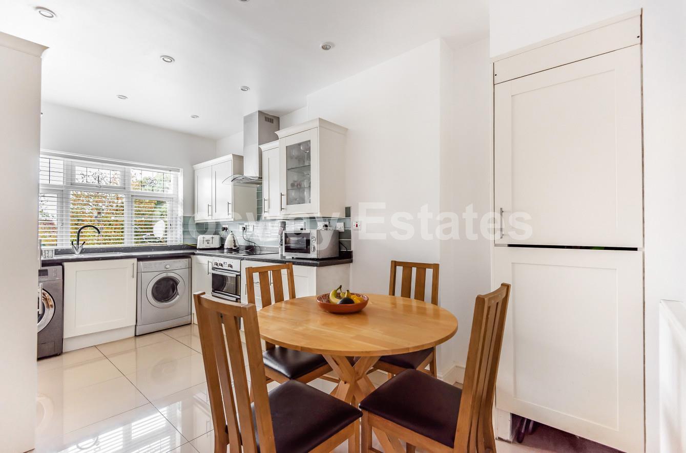 13 Hale Grove Gardens, Mill Hill